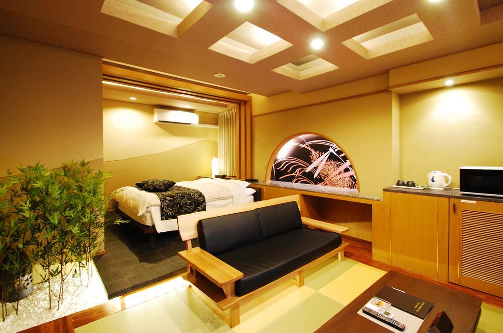 Hotel Free Style Okayama Buitenkant foto
